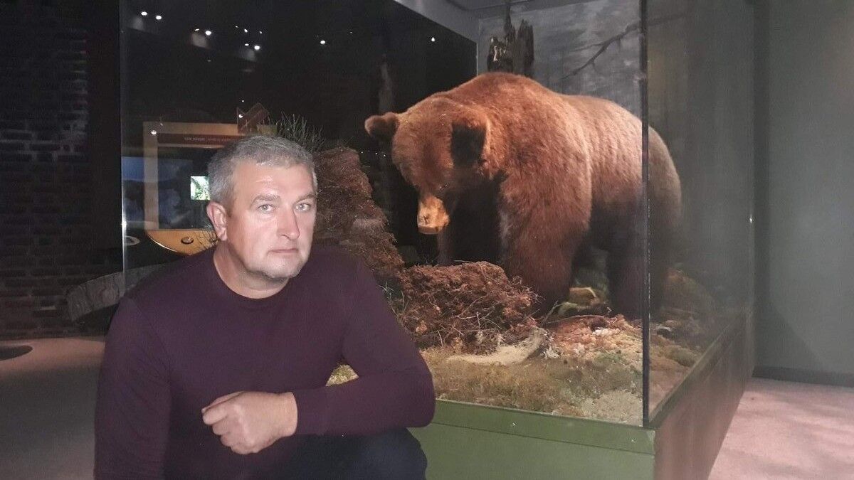  ,   Mihail, 54 ,   ,   , c 