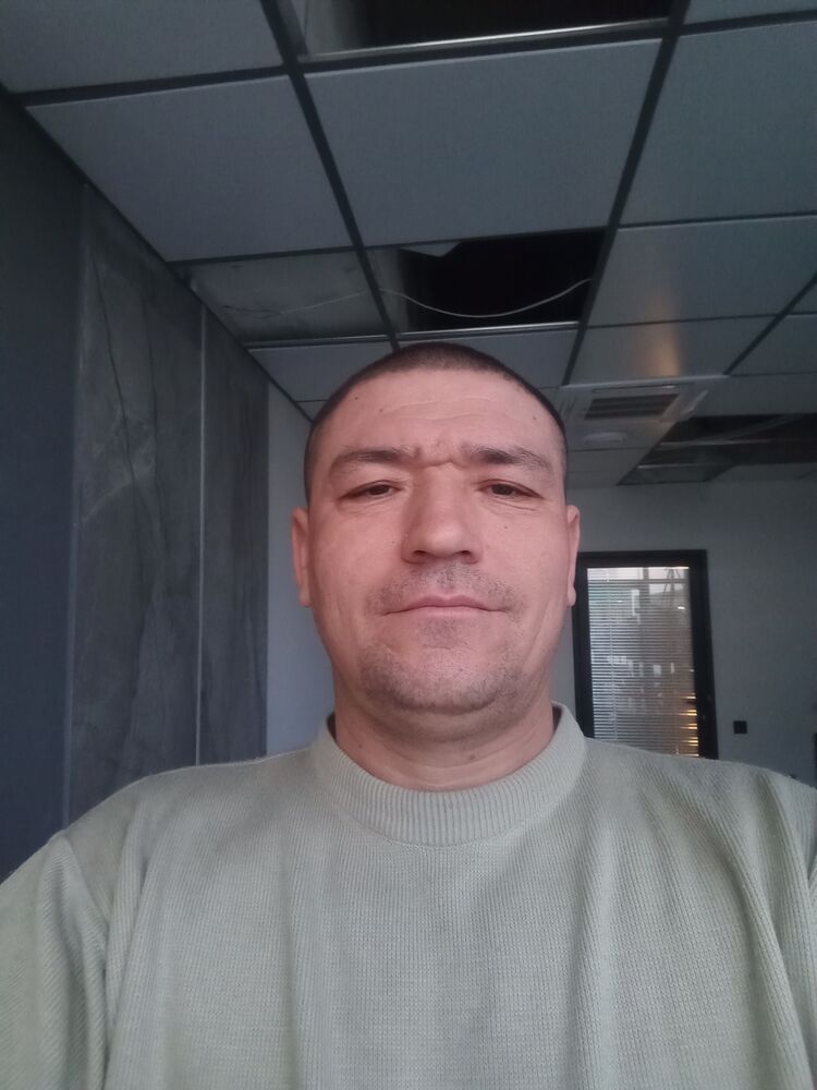  33329128  , 42 ,    