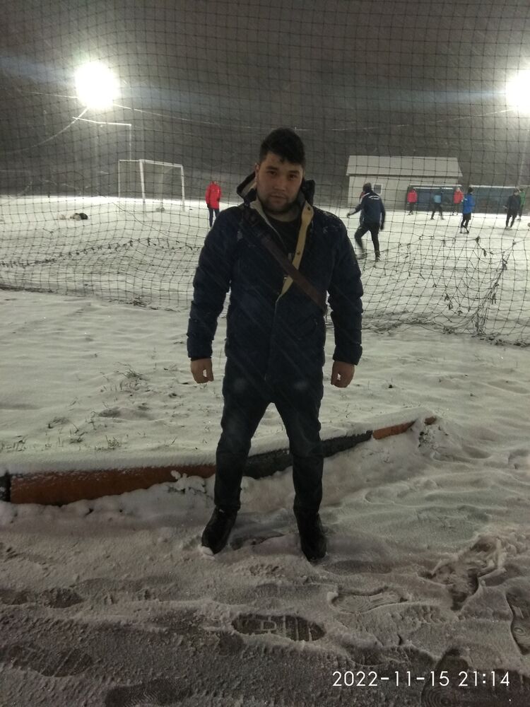 ,   Ali, 27 ,   ,   