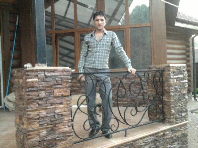  ,   Amir, 43 ,   ,   , c 