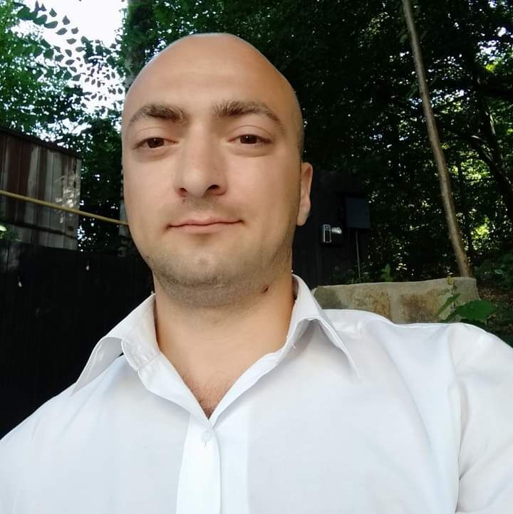  23366498  , 36 ,    