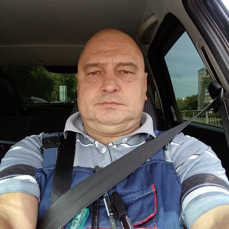  27033538  , 51 ,     