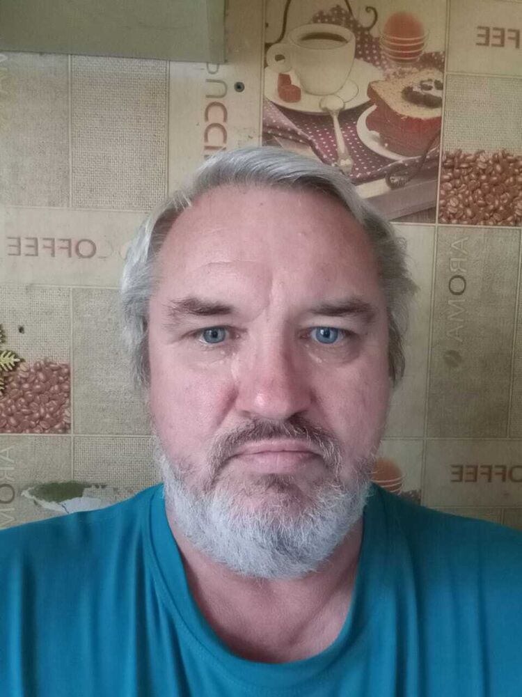  51067218  Alexander, 61 ,    