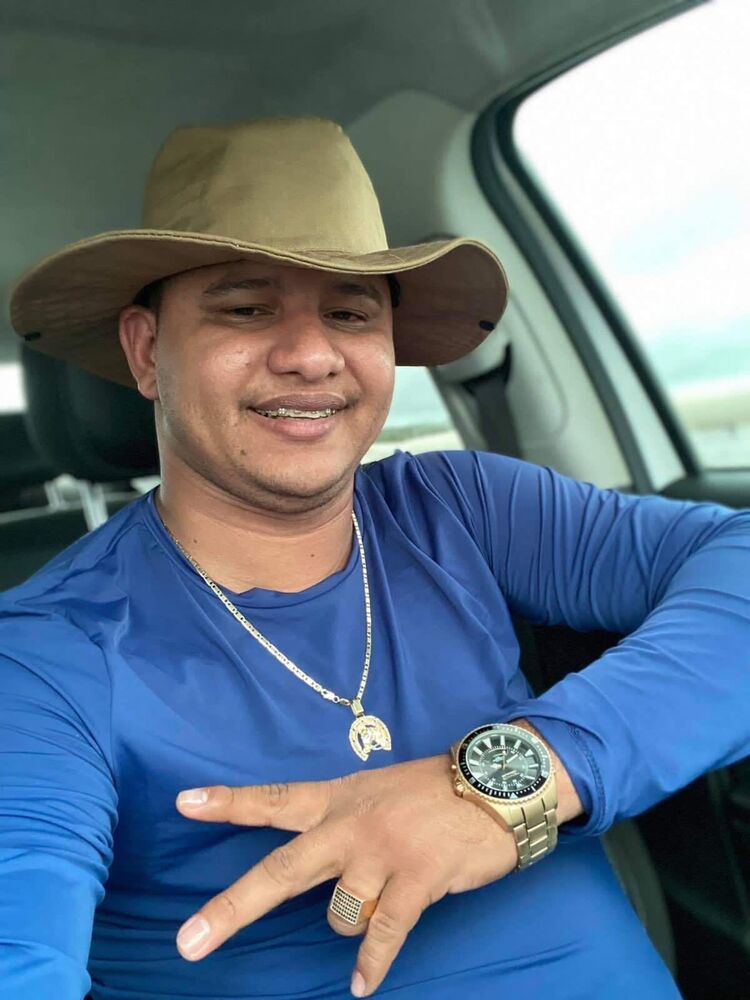  ,   Adrianojorge, 34 ,   ,   