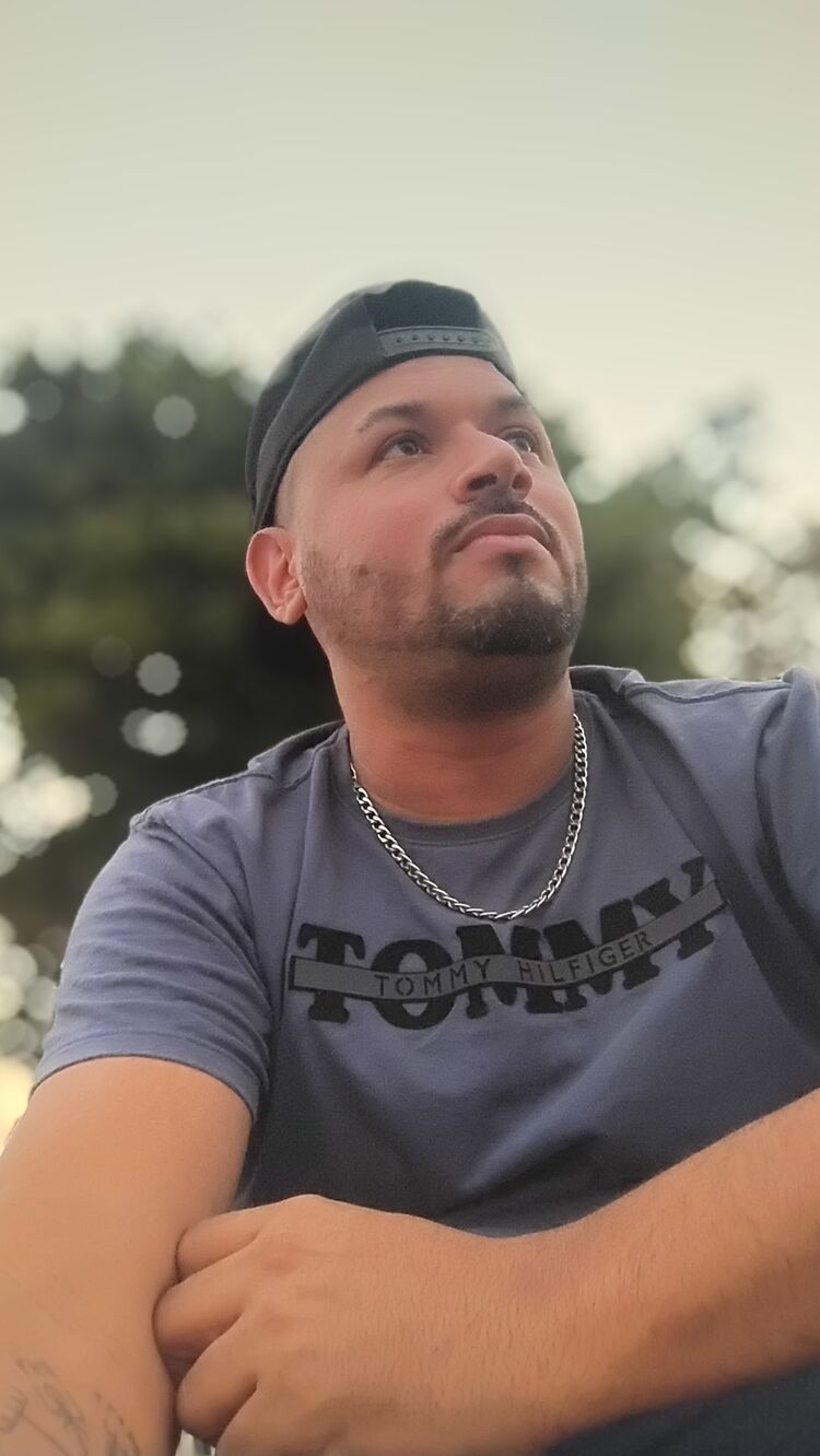  52804278  RICARDO, 38 ,    --