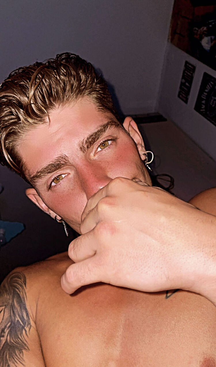  33436608  Jack Aden, 30 ,    