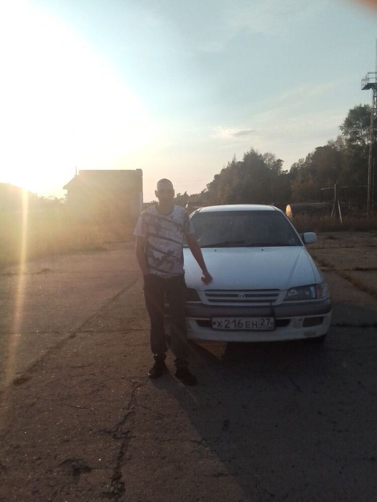  46612298  Ivan, 32 ,    --