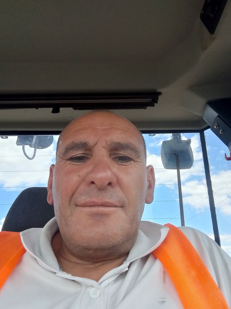  53582898  , 47 ,    