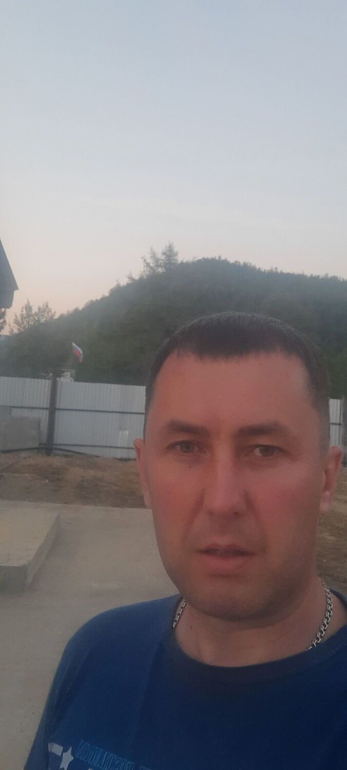  ,   Stas, 42 ,   ,   
