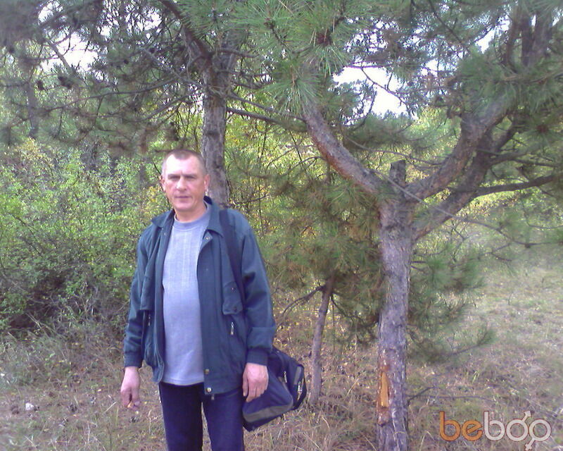  ,   Nikolaih, 61 ,   