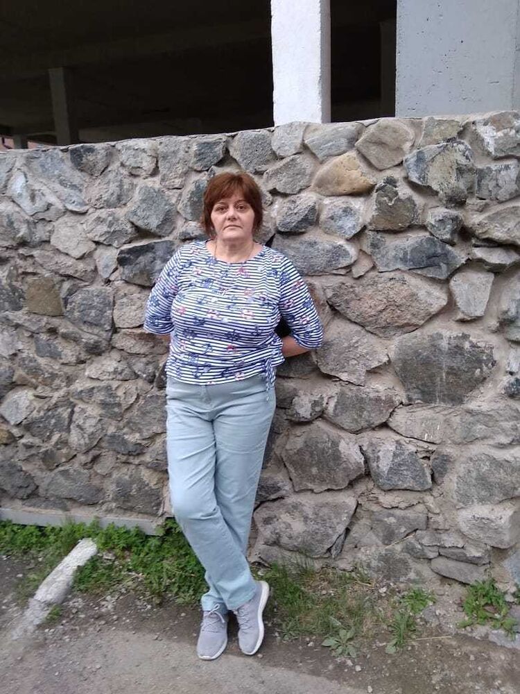  17033488  Lyubov, 60 ,    
