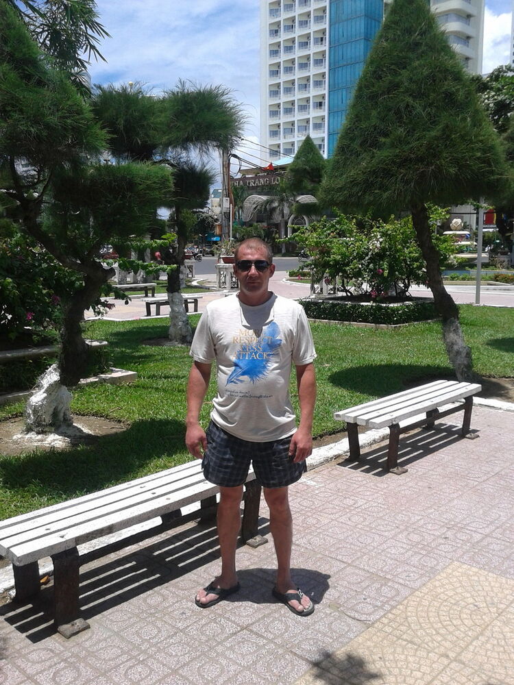  ,   Sergey, 49 ,   ,   , c 