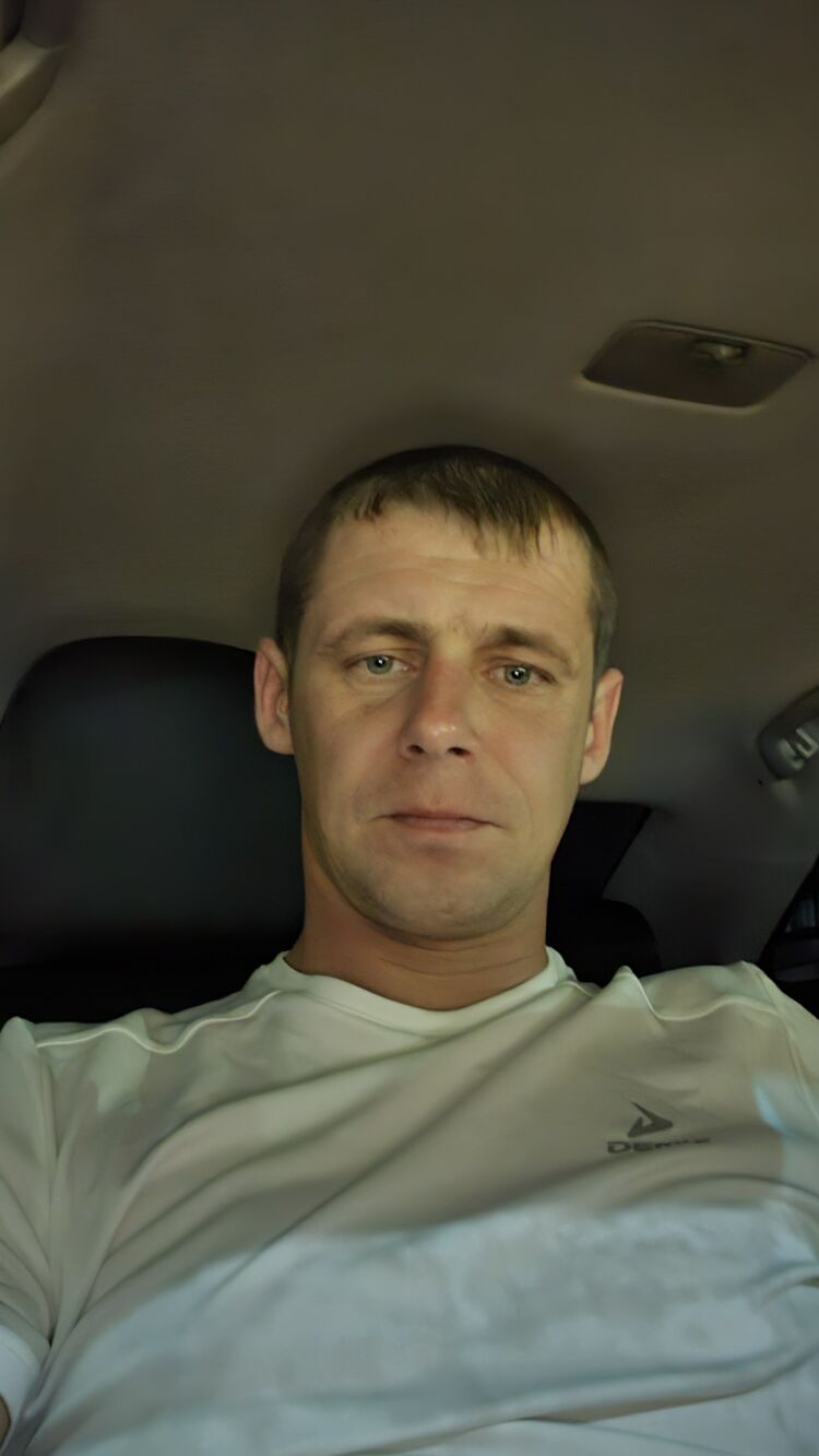  46980848  , 35 ,    