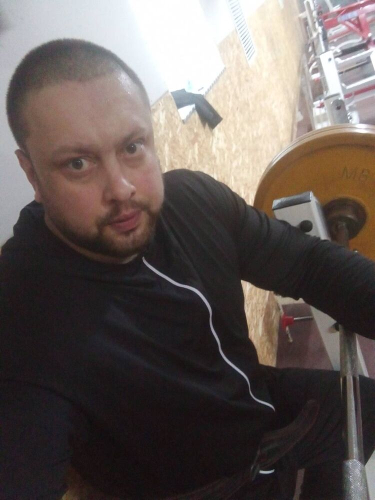  54596468  Andrej, 36 ,    -