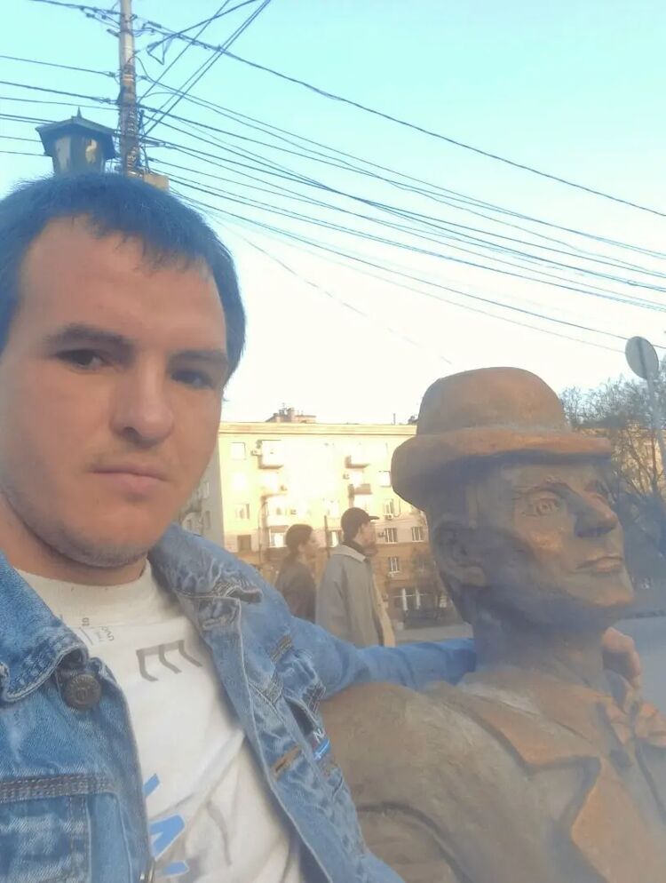  35563768  Andrey, 33 ,    