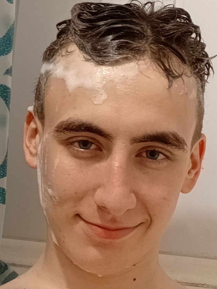  46529308  , 23 ,    