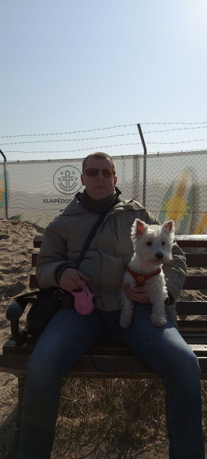  25534888  Egidijus, 42 ,    