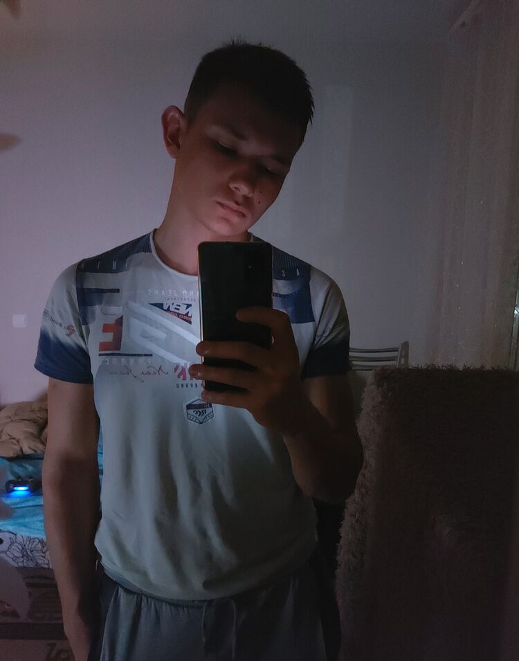  23050978  , 23 ,    