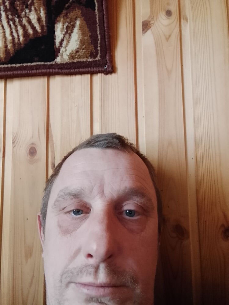  48072748  , 42 ,    