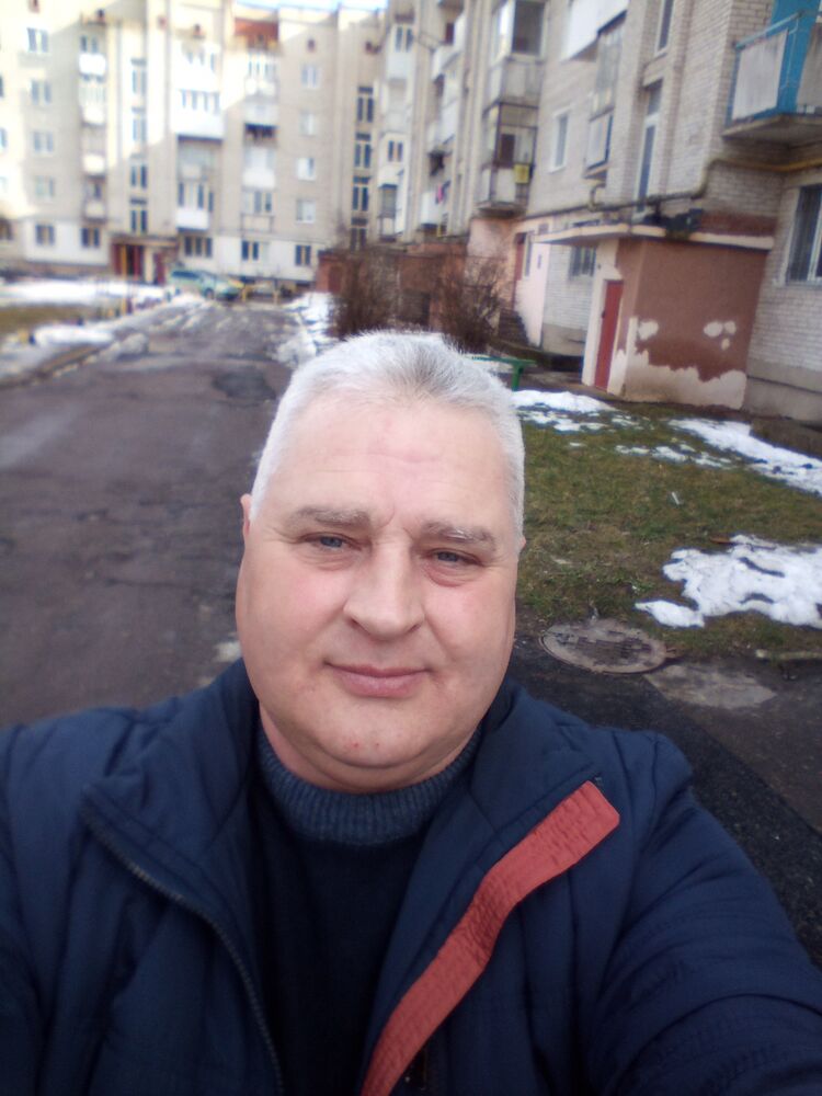  22737468  , 61 ,    