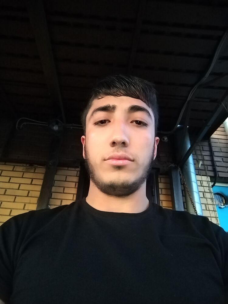 28135468  , 25 ,    