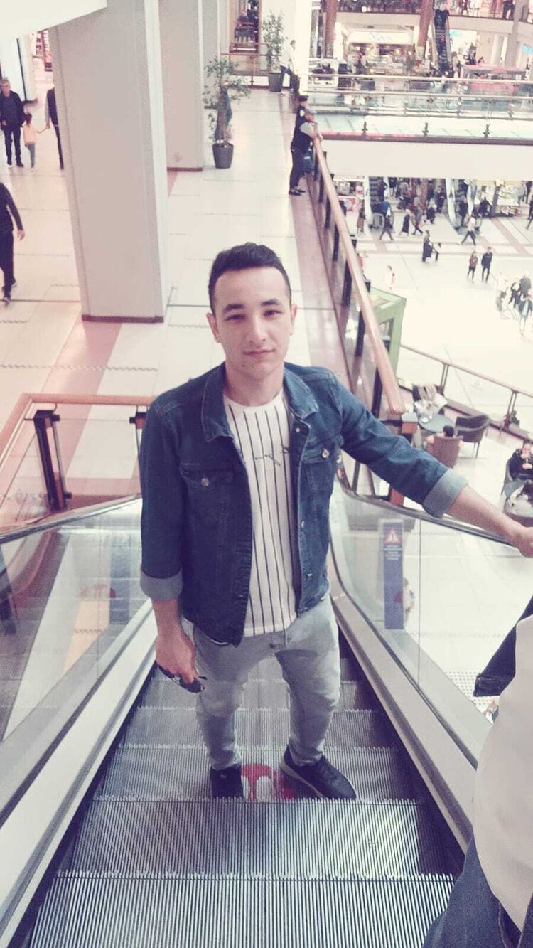  37499728  Murat, 25 ,    