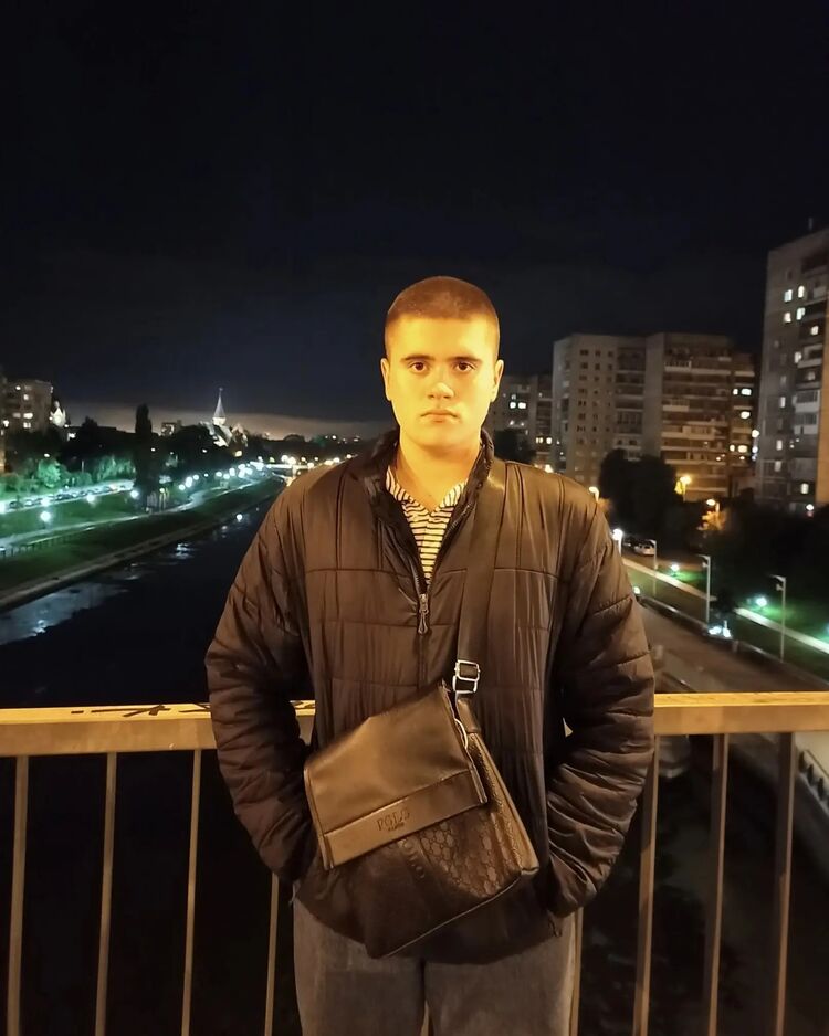  ,   Egor, 22 ,   ,   