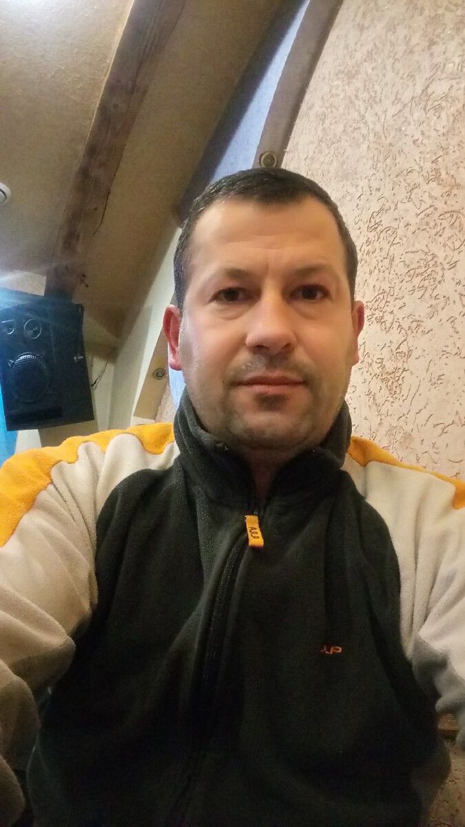  15857398  Nikolay, 44 ,     