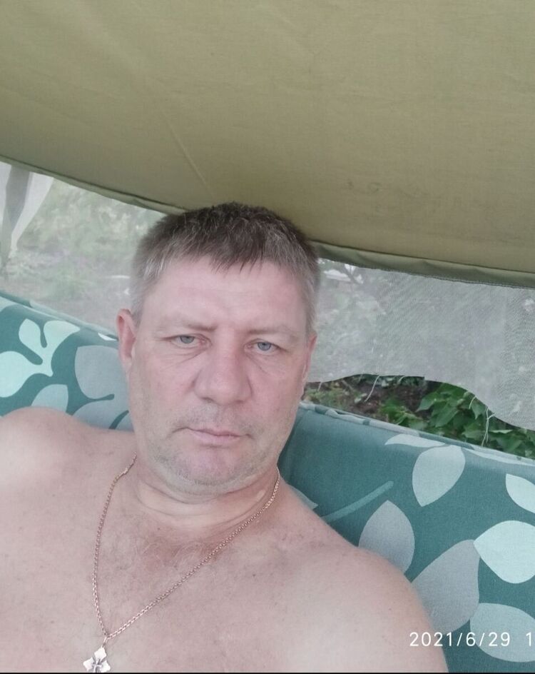  41701828  , 48 ,    