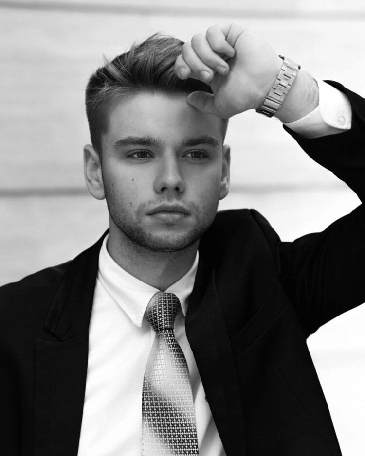 ���� 31941348 ����� ������, 22 ����, ���� ���������� � �����-����������