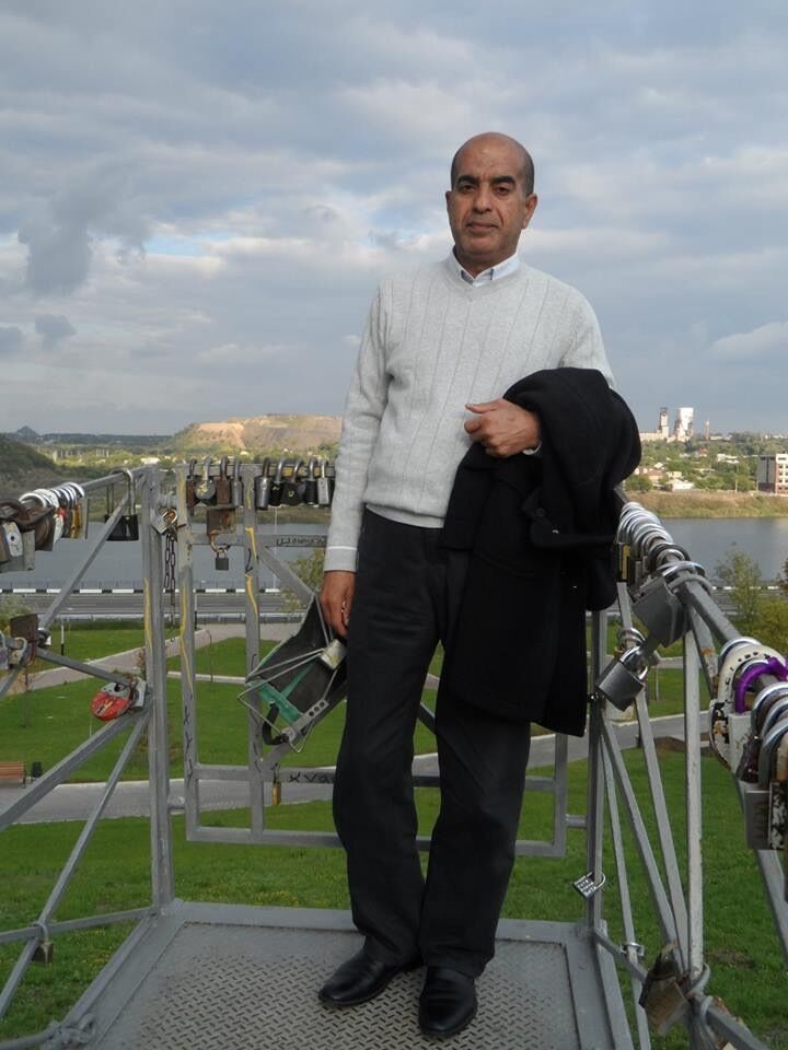  48237098  Ali, 56 ,    
