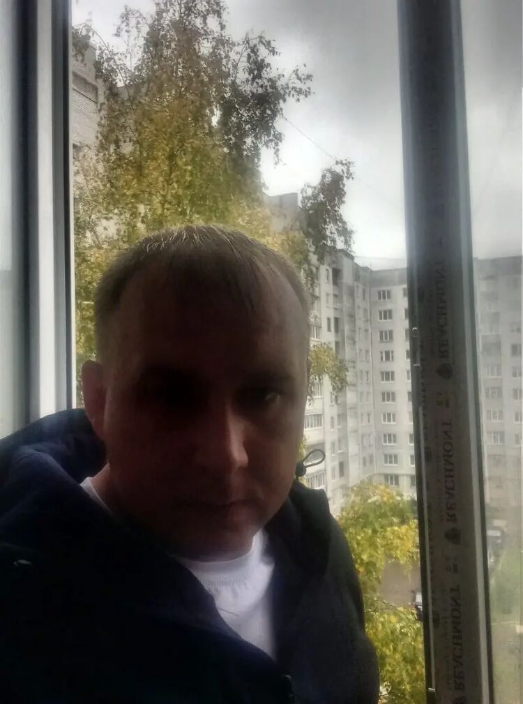  50432228  , 37 ,    