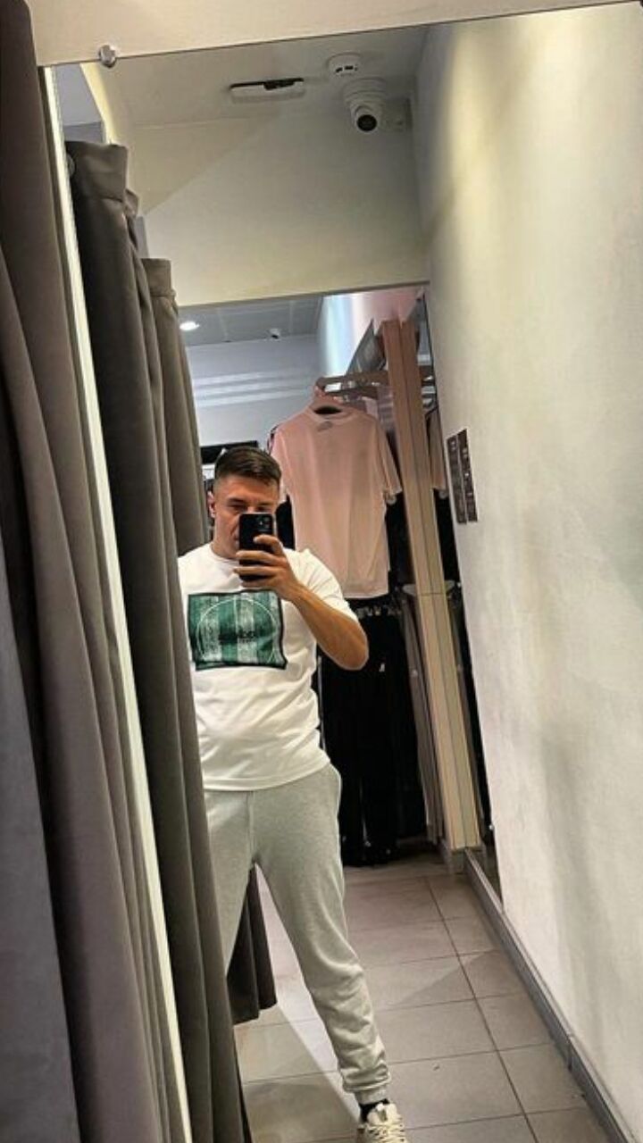  45055078  Egor, 31 ,    