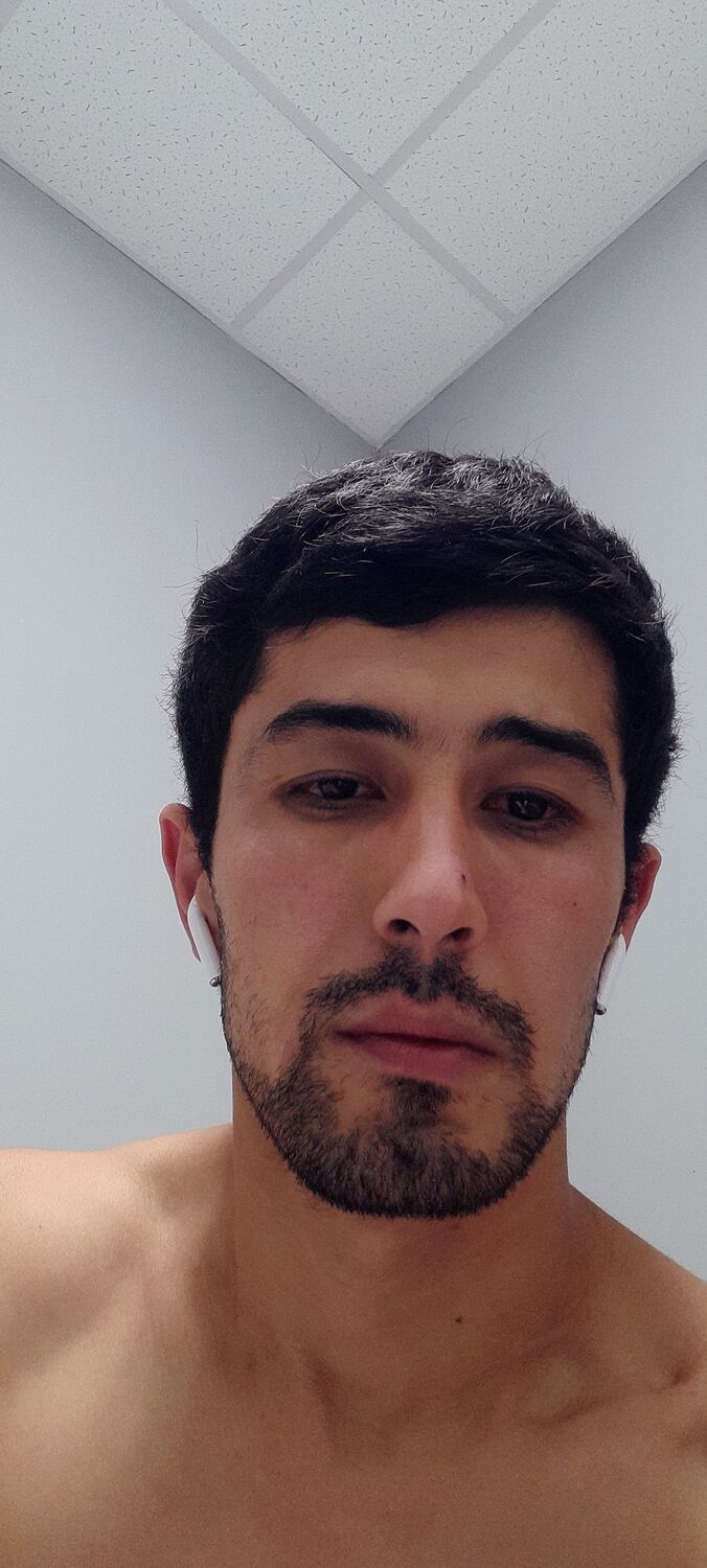  37690658  , 30 ,    