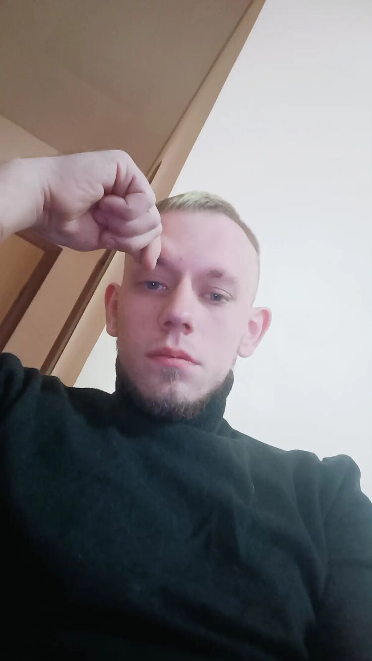  --,   BuggsBunny, 28 ,   c 