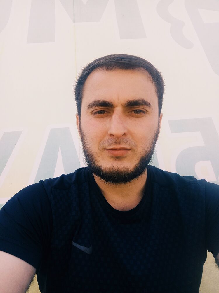  52836468  , 32 ,    