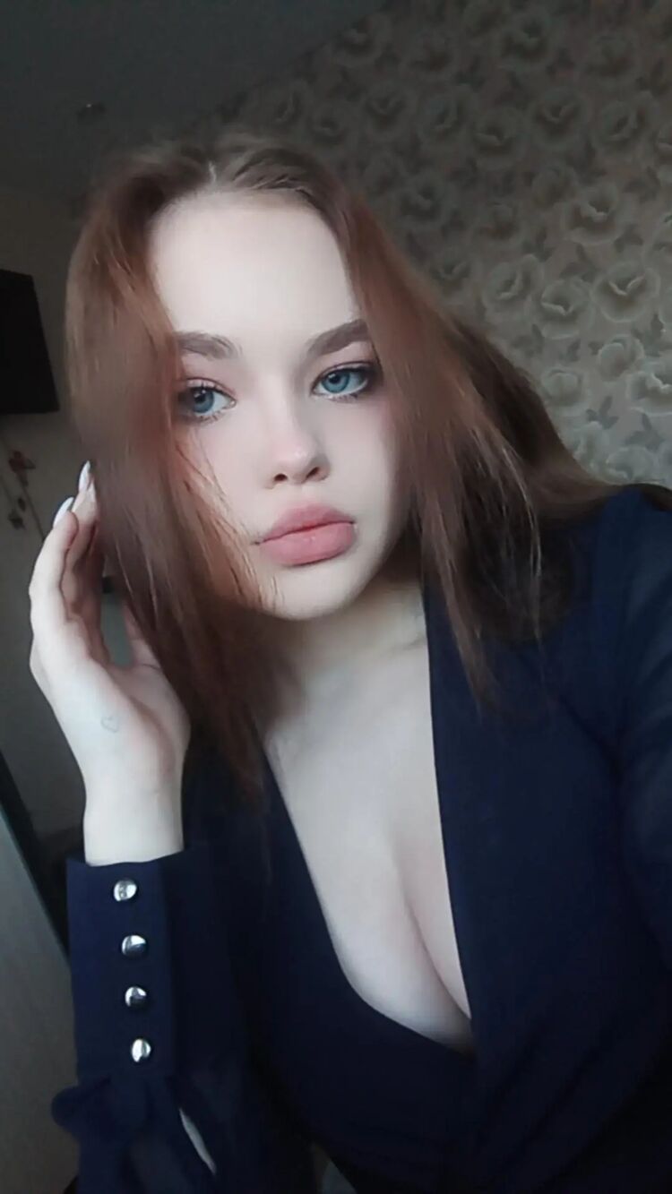  ,   Yulia, 21 ,     
