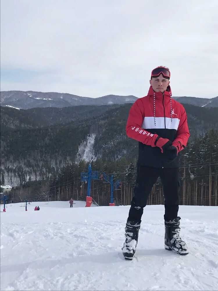  37285748  , 27 ,    -