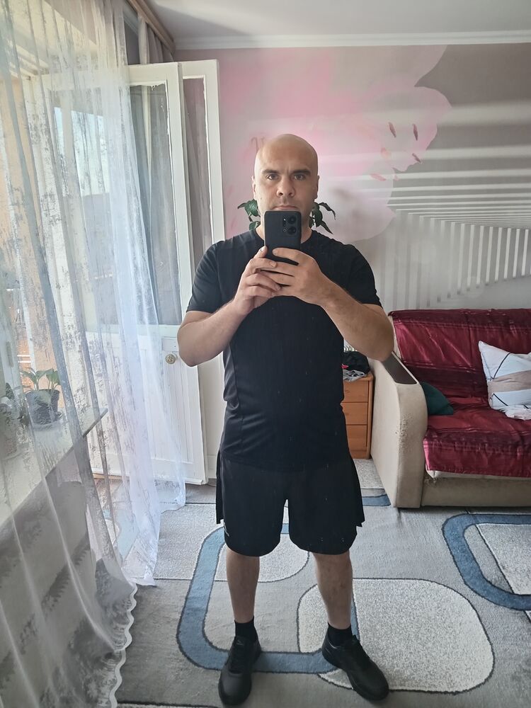  44457118  , 40 ,    