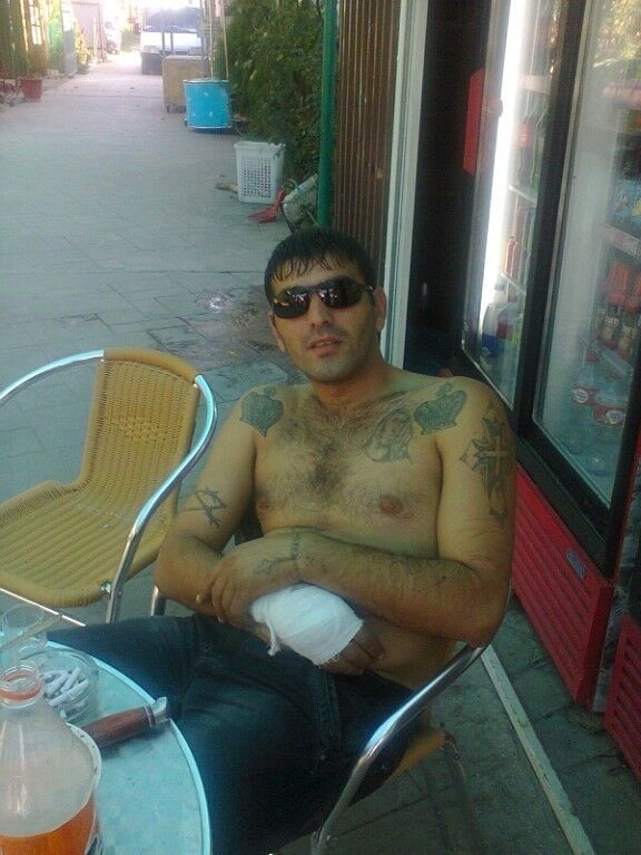  ,   Artak, 41 ,     , c 