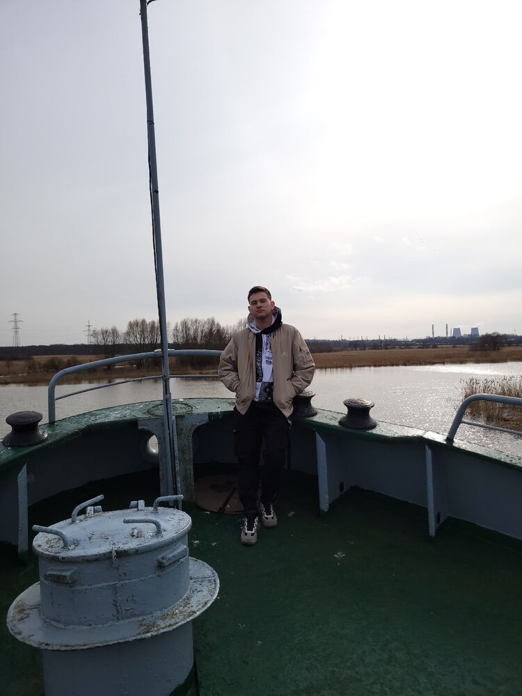 ���� 40583418 ����� ������, 22 ����, ���� ���������� � ������������