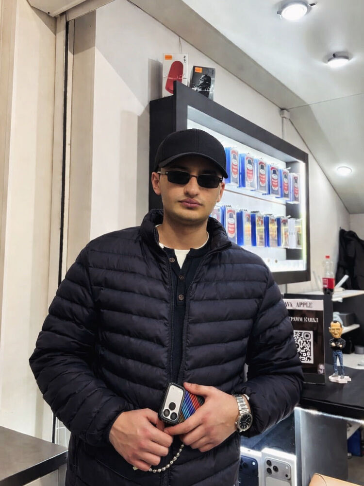 ���� 55371708 ����� Vahan, 23 ����, ���� ���������� � ����������