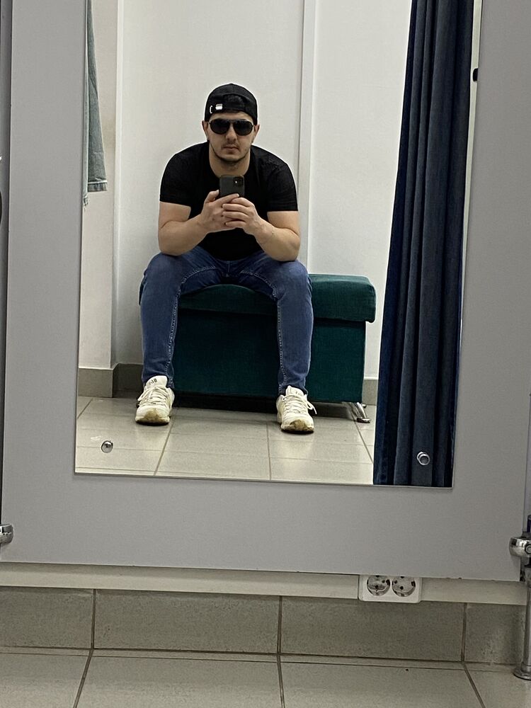  52117638  , 31 ,    
