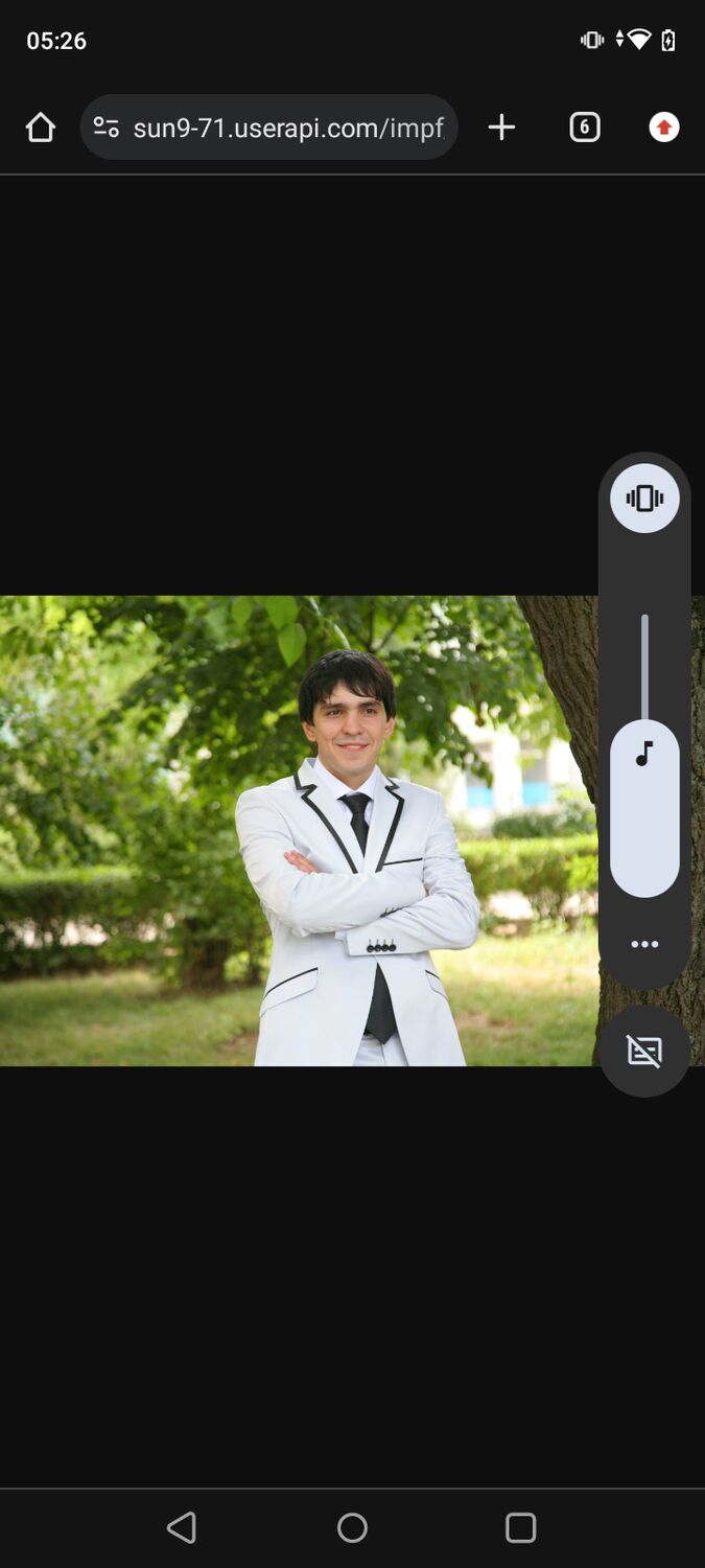  46678488  , 32 ,    