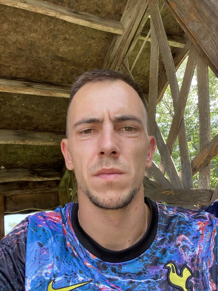  37044628  , 31 ,     