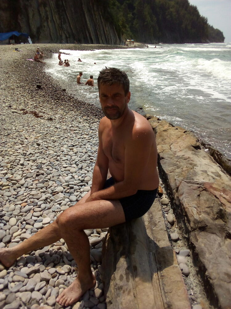  12673138  Dmitriy, 46 ,    