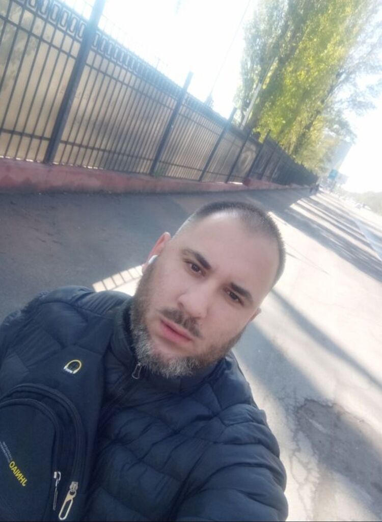  --,   , 33 ,   