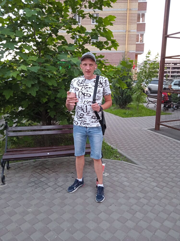  --,   Nik, 36 ,   ,   , c 