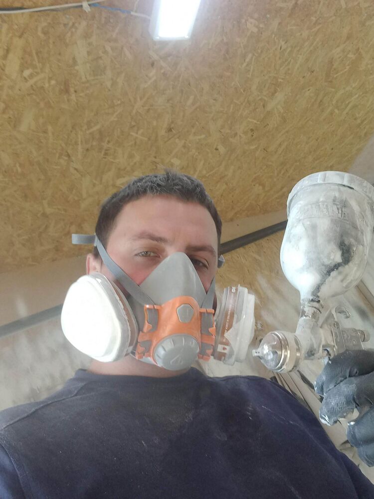 ,   Alex, 37 ,   ,   