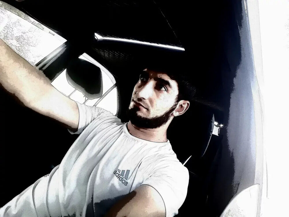  21111228  Umar, 30 ,    -